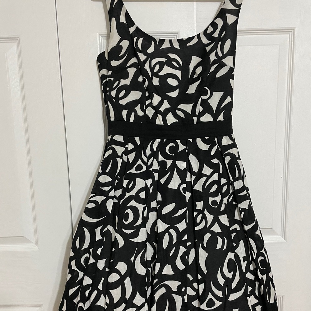 Black and white / Fit and Flare dress